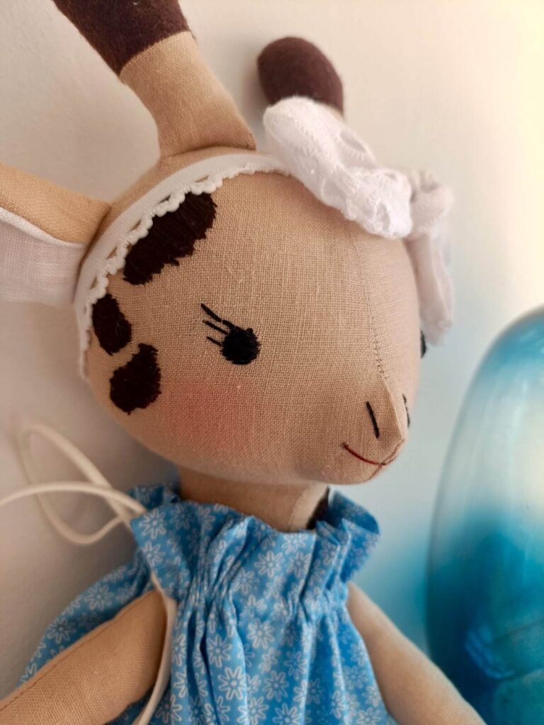 fabric and floss giraffe 12